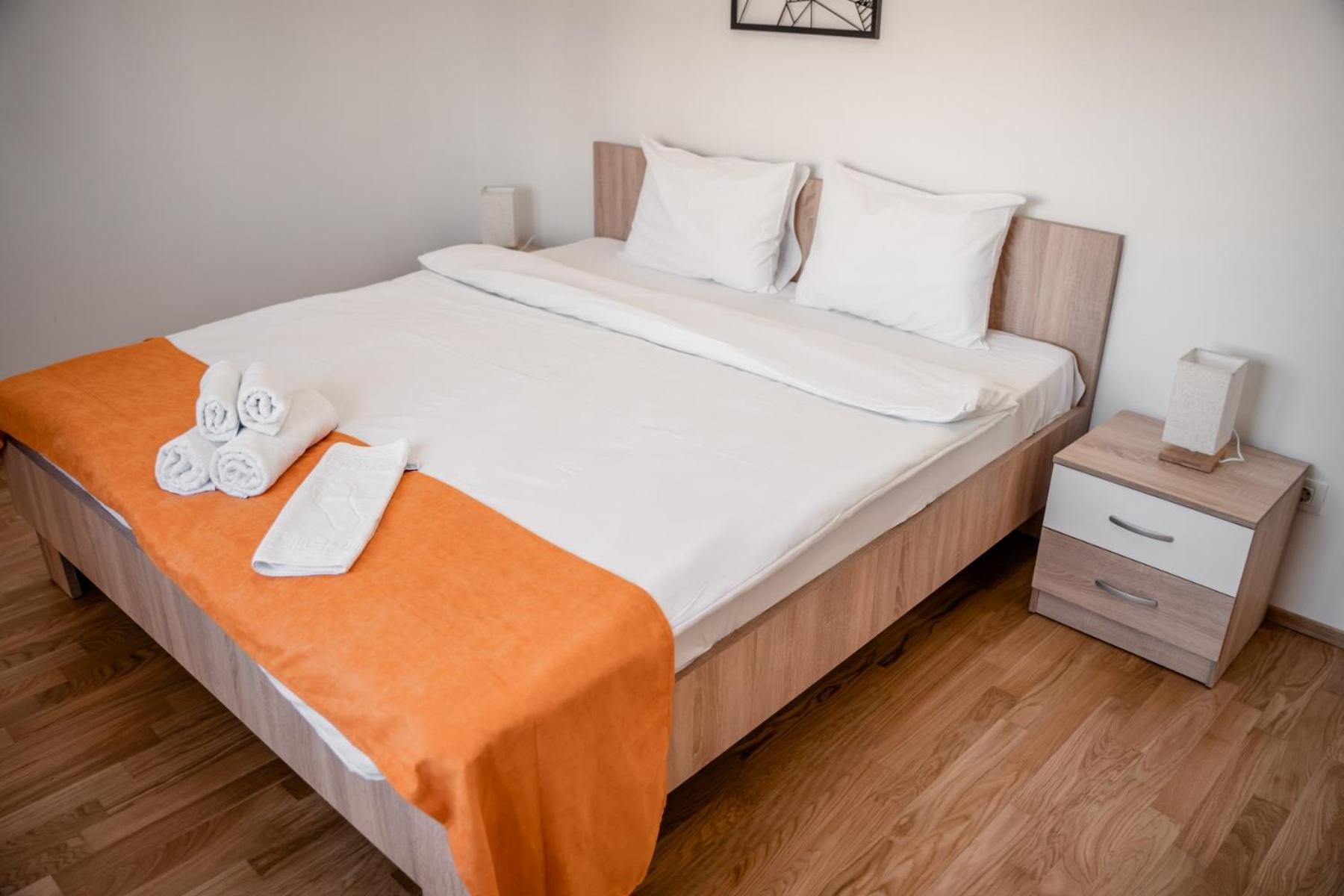Darki Apartments 4 - Very Central 100 Square Meters,Two Bedrooms,Free Parking โอครีด ภายนอก รูปภาพ