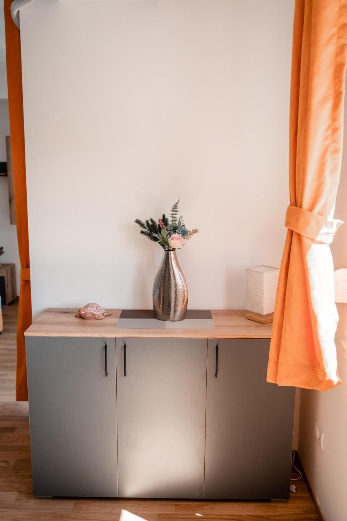 Darki Apartments 4 - Very Central 100 Square Meters,Two Bedrooms,Free Parking โอครีด ภายนอก รูปภาพ